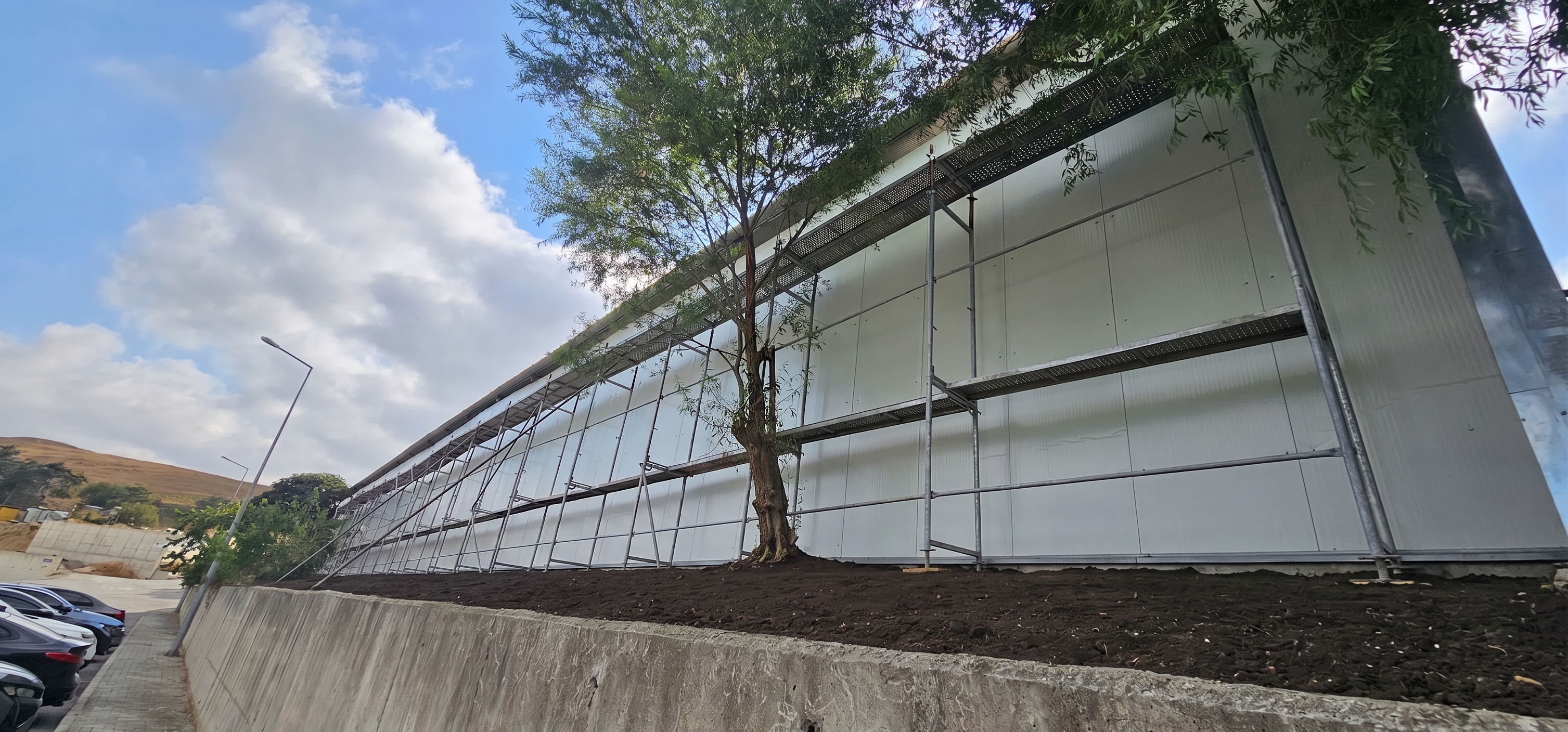 Fabrika İçi Çelik Taşıyıcı Sistemler ve Çatı Makas Montajı